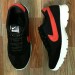 Sepatu Kets Nike Pria Hitam
